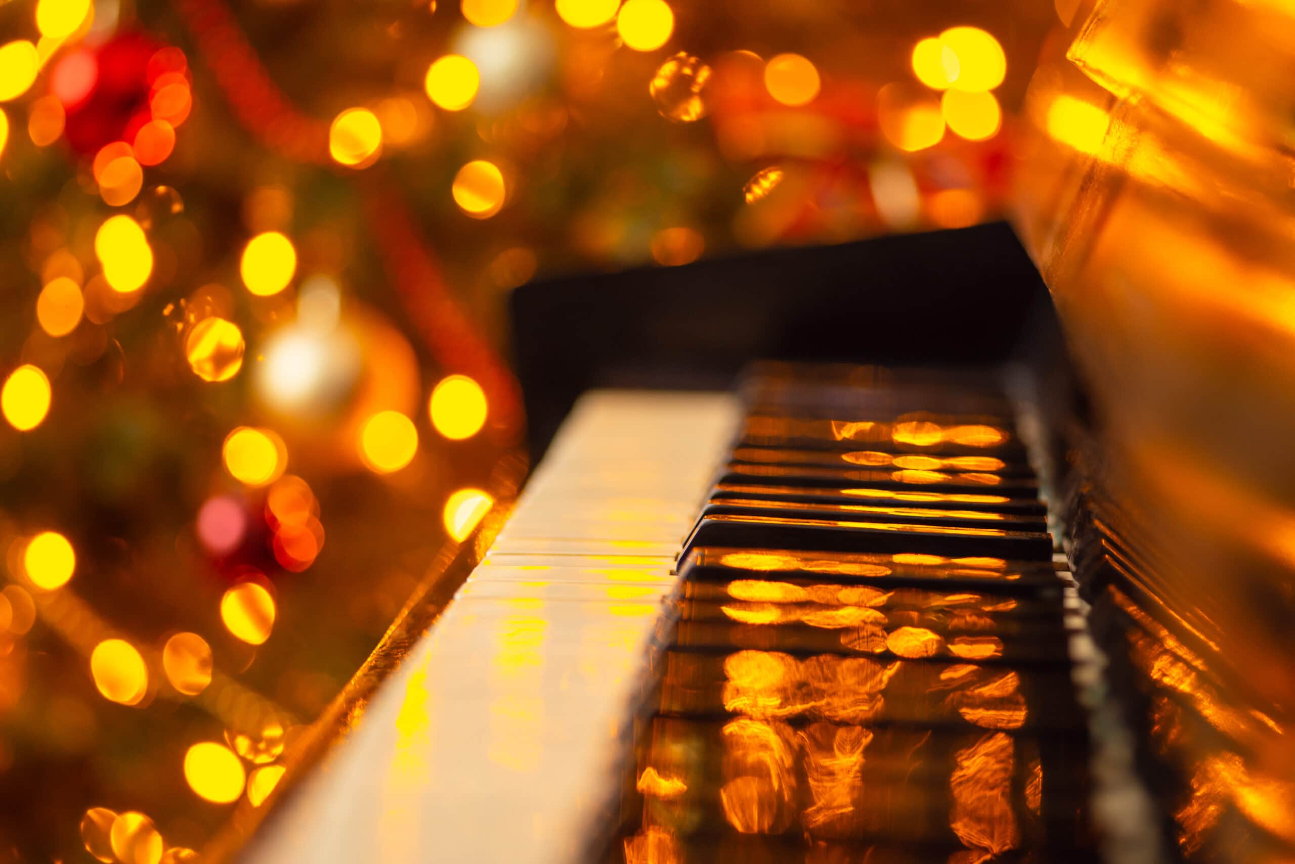 christmas piano