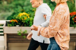 The Difference Between a Dedicated Memory Care Community and Assisted Living